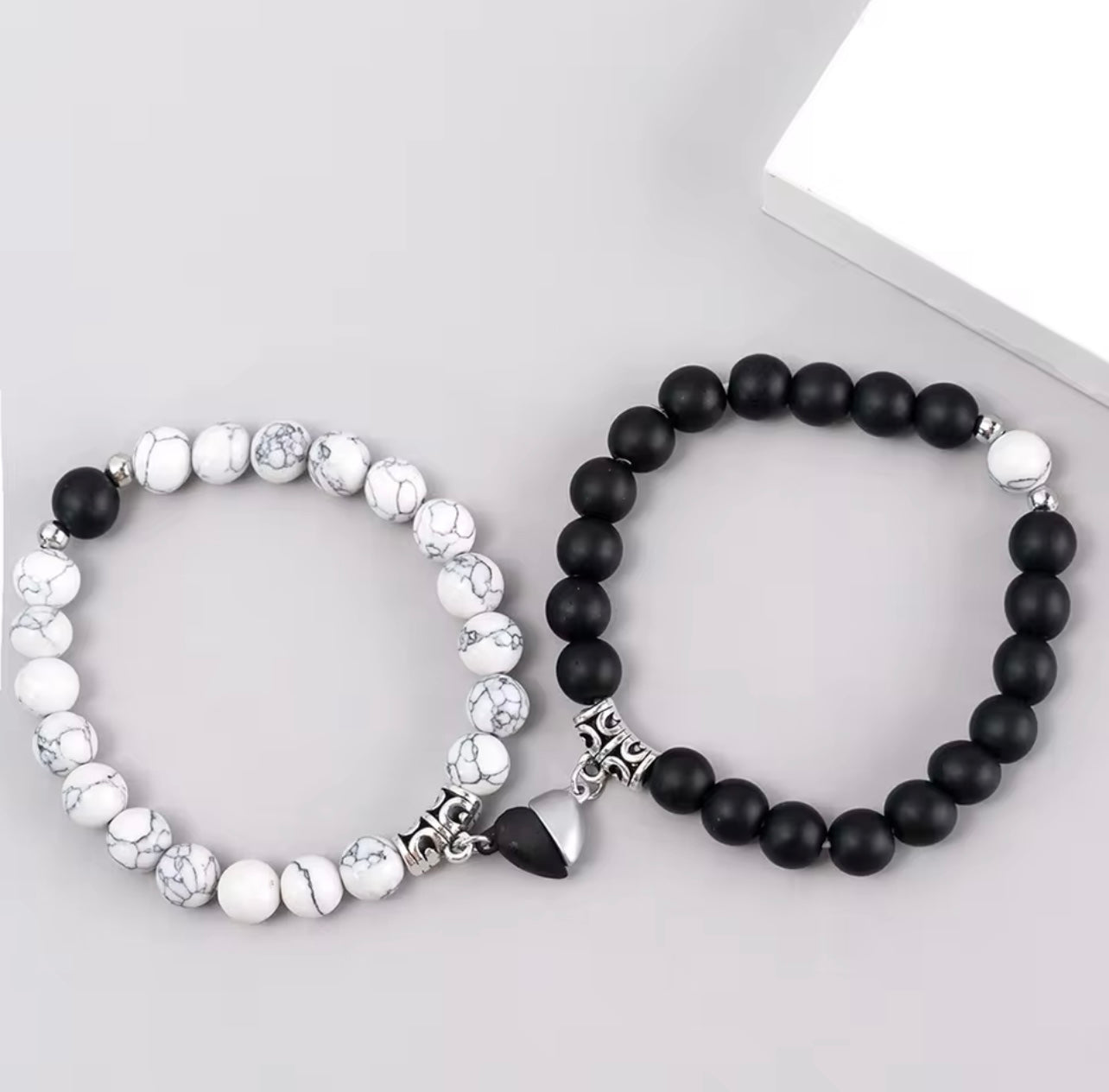 Black & White Beads Heart Magnetic Distance Bracelet Set Couple Bracelet